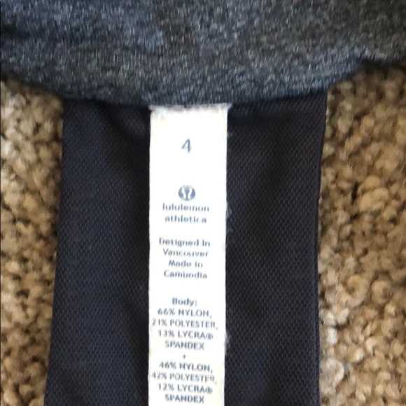 Lulu Lemon Halter workout Top - Picture 2 of 3